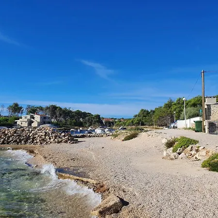 Appartamento Zwei In Kroatien Vir