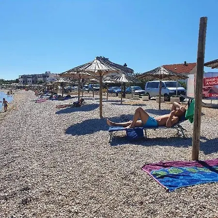 Appartamento Zwei In Kroatien Vir