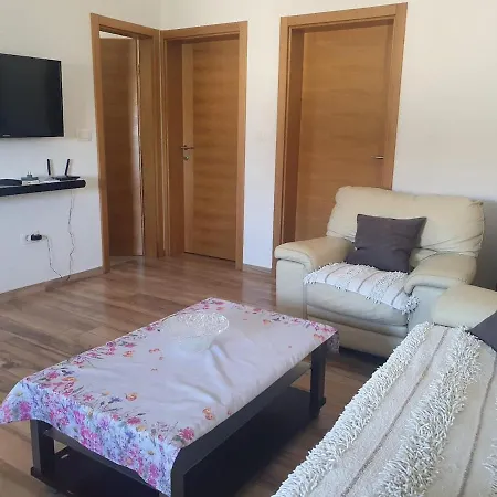 Zwei In Kroatien Appartamento *