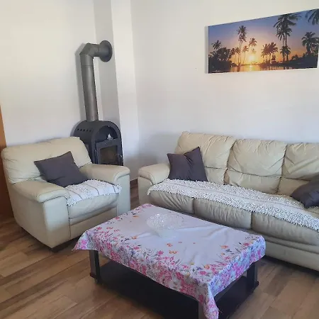 Zwei In Kroatien Vir
